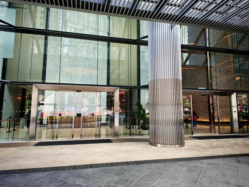 Equatorial Plaza, Golden Triangle — photo 11