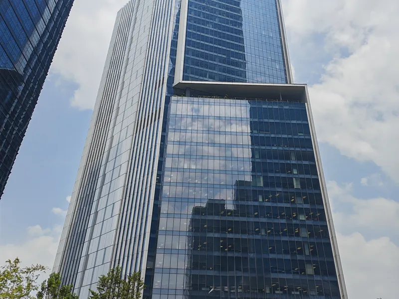 Menara IQ - Photo 1