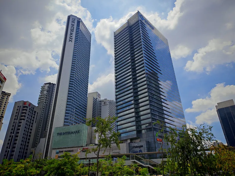 Vista Tower - Photo 2