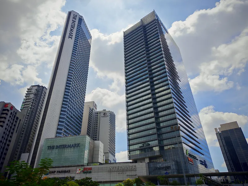 Vista Tower - Photo 3